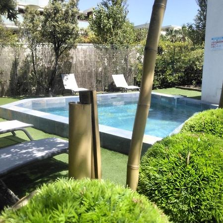 Villa En Bord De Plage Σετ Εξωτερικό φωτογραφία