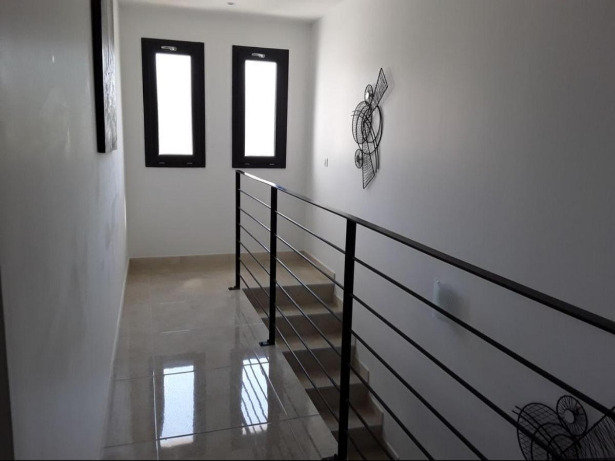 Villa En Bord De Plage Σετ Εξωτερικό φωτογραφία
